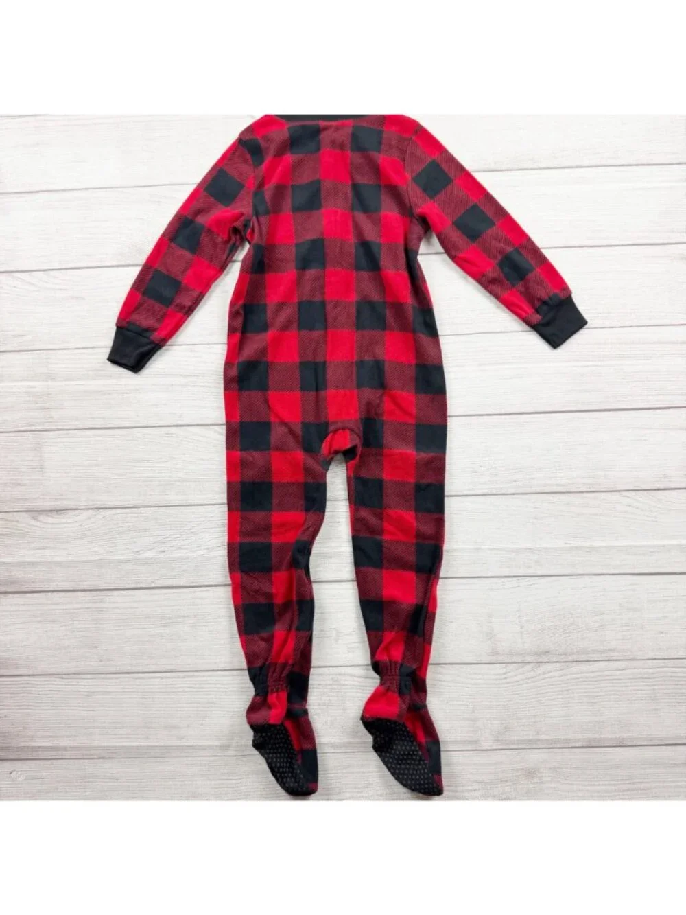 Old Navy Kids Buffalo Plaid Fleece Footed Pajamas Red Black NWT 4T